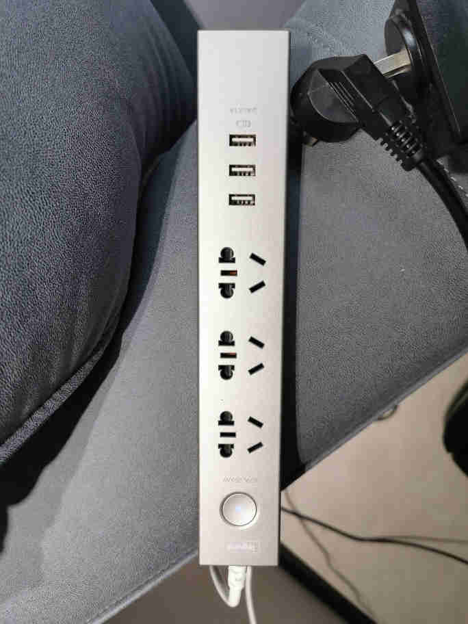 罗格朗智能USB大功率排插怎么样好吗是什么品牌德国的吗，真实效果评测