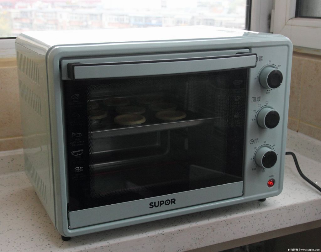 苏泊尔电烤箱怎么样多少钱一个，家用小型烤箱K30FK806使用评测