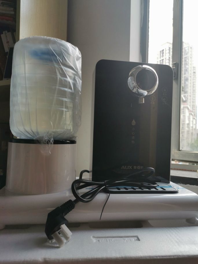 奥克斯即热式饮水机怎么样好用吗，家用台式小型饮水机使用测评