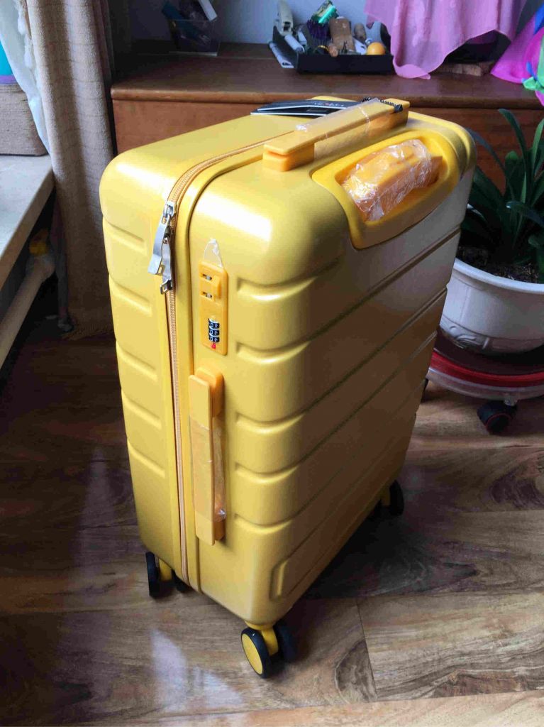 行李箱女24寸网红ins新款怎么样好用吗？适合什么年龄