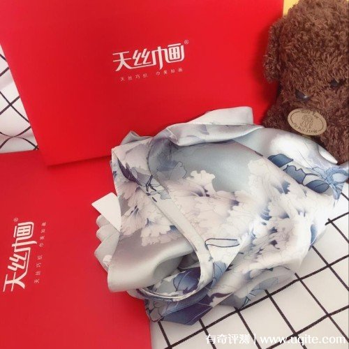 天丝巾画丝巾怎么样什么牌子，真丝丝巾使用体验(杭州知名品牌)
