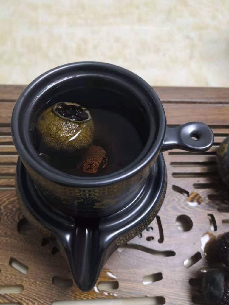 小青柑普洱茶熟茶400克是正规厂商生产的吗？效果好吗？亲自使用后评测