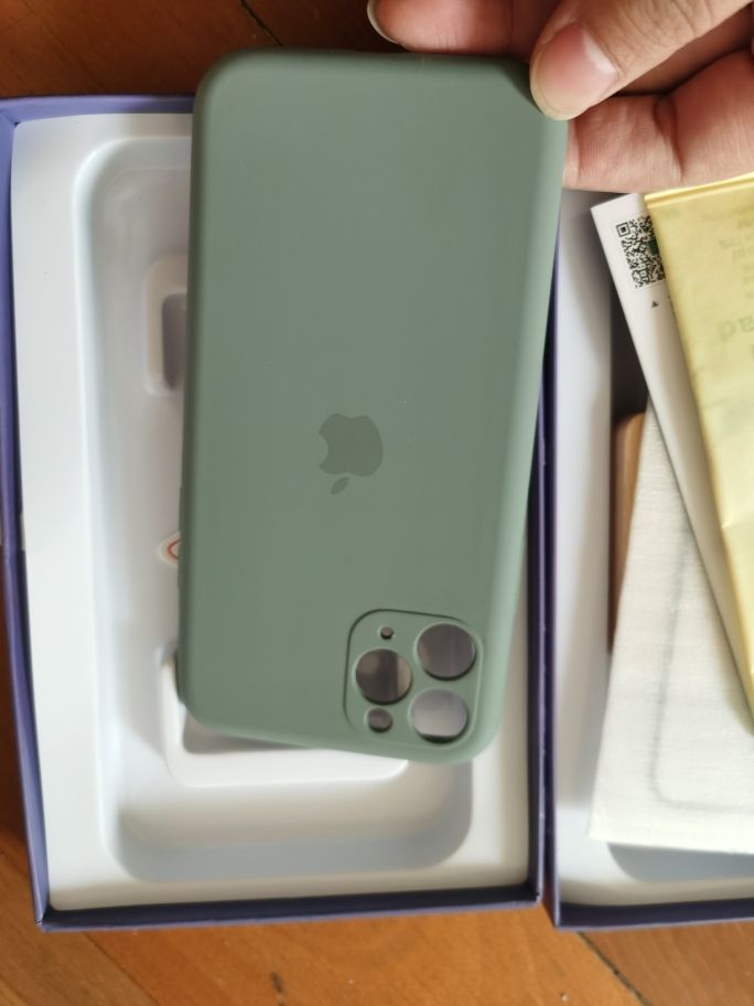 苹果11手机系列礼盒版手机壳质量怎么样一个多少钱，宝妈的亲自使用感受（价格实惠）